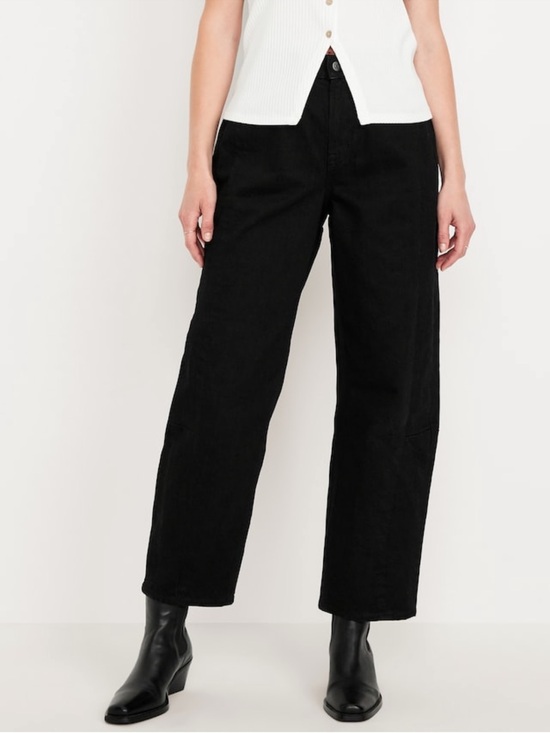 Old Navy Denim - Old Navy Black High-Waisted Barrel
Ankle Jeans